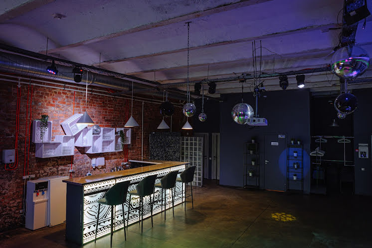 Малый Зал в «COM.NATA на Петроградской» фотография №10