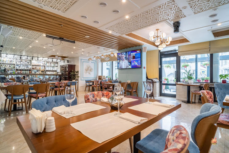 Основной зал  в «Brosko» фотография №18