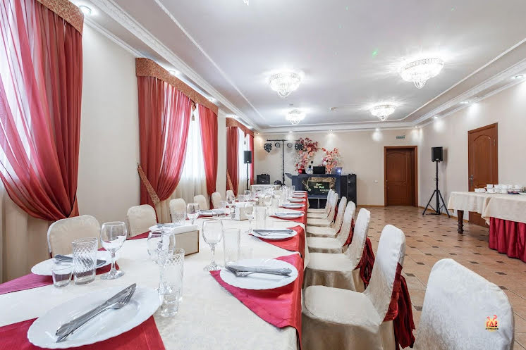 Малый зал  в «У Матвея» фотография №7