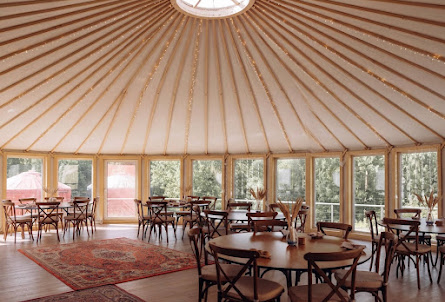 Club Yurt в Club Yurt