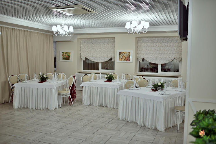 Основной зал  в «Традиция вкуса» фотография №4