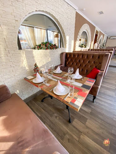 Закрытая веранда в «Српска Кафана на Кубанской набережной» фотография №5