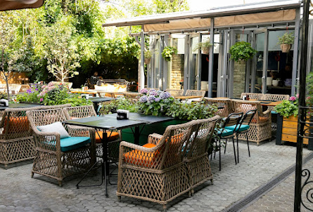 Веранда в Основной зал 