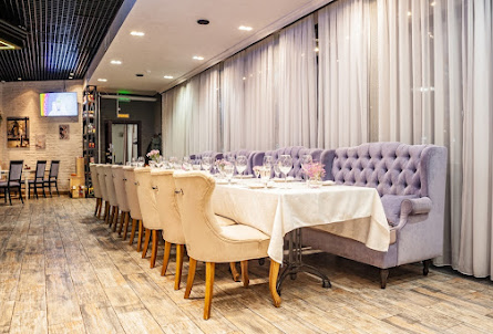 Основной зал в Беседки