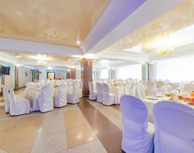  ресторан Амакс