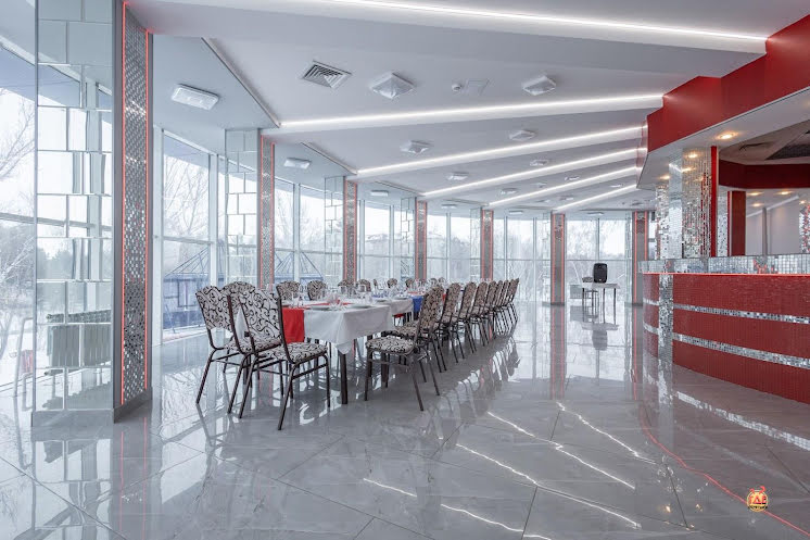 Рубиновый зал в «Сапфир» фотография № 1