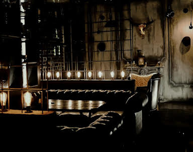  ресторан Tangiers Lounge