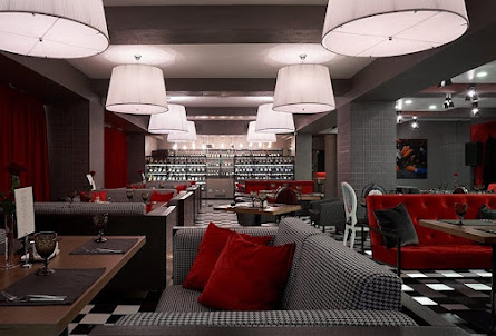 Основной зал в Основной зал