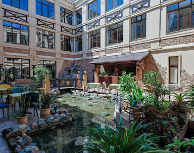  ресторан Парк-Отель Троя