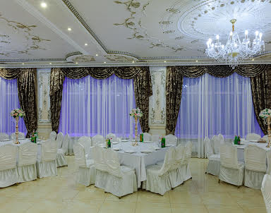 Выпускной в Империя