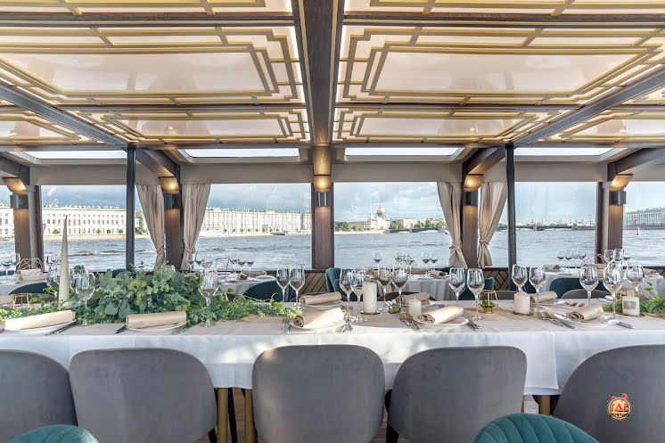 Палуба в «Теплоход "Амели"» фотография №6