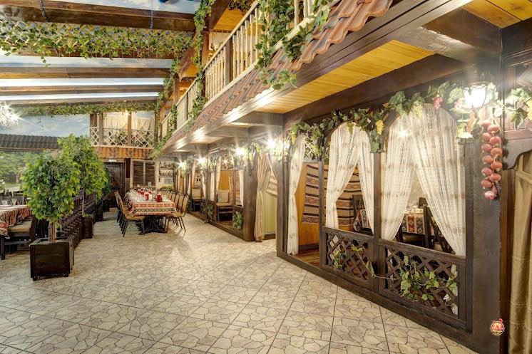 Основной зал в «Кавказская пленница» фотография №7