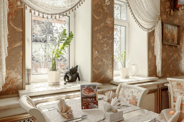 Основной зал в «Баринъ» фотография №19