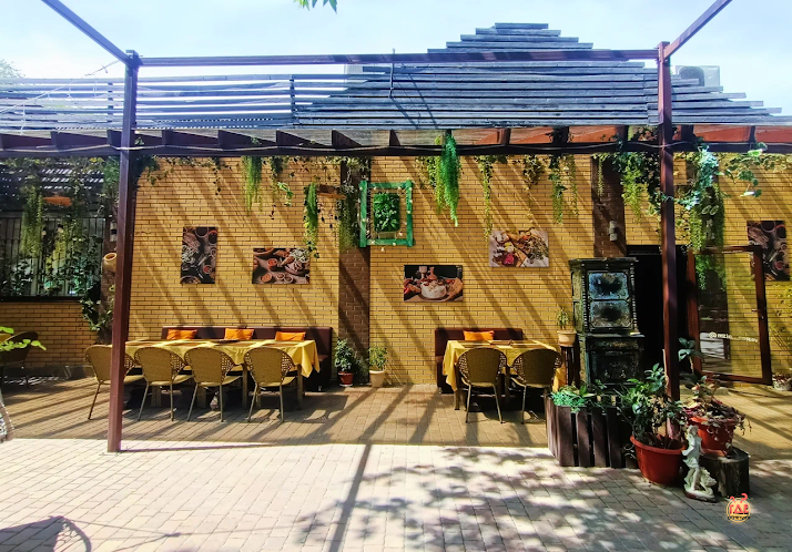 Летняя веранда первого этажа в «Мзия» фотография №1