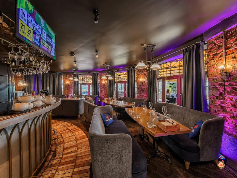 Butch&Dutch на Нижневолжской набережной фотография №7