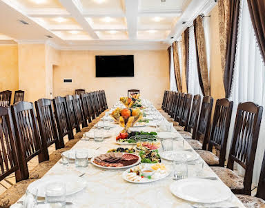  ресторан Mari Inn