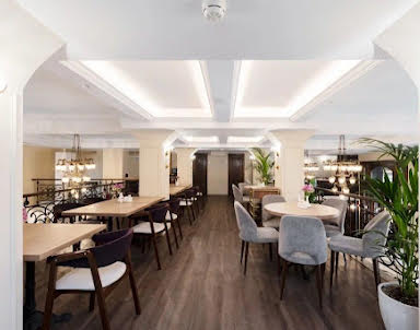  ресторан Сенполия