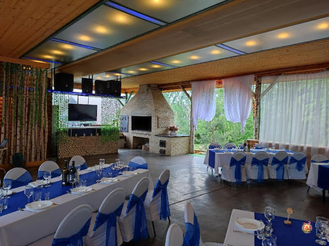 Зал на 100 человек в «Зайкина избушка» фотография №11