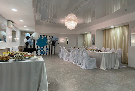 Малый зал в Малый зал