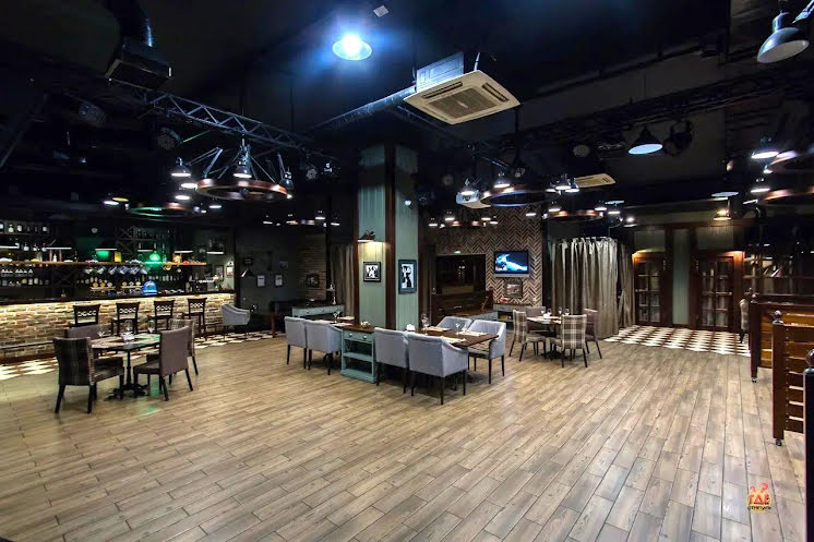 Основной зал в «Gold of Packard» фотография №4