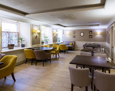  ресторан Траттория Semplice на Чаплыгина