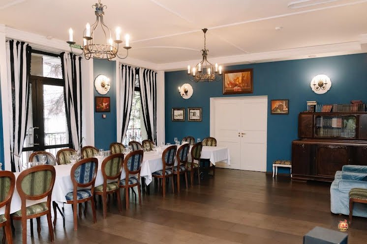 Банкетный зал «СамоварЪ»  в «Богемия на Вавилова» фотография №12