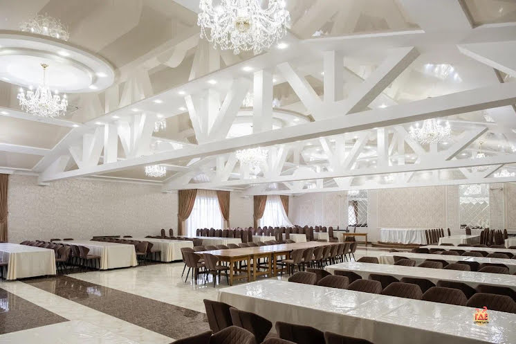 Зал на 400 человек в «Вечерний Баку» фотография №6