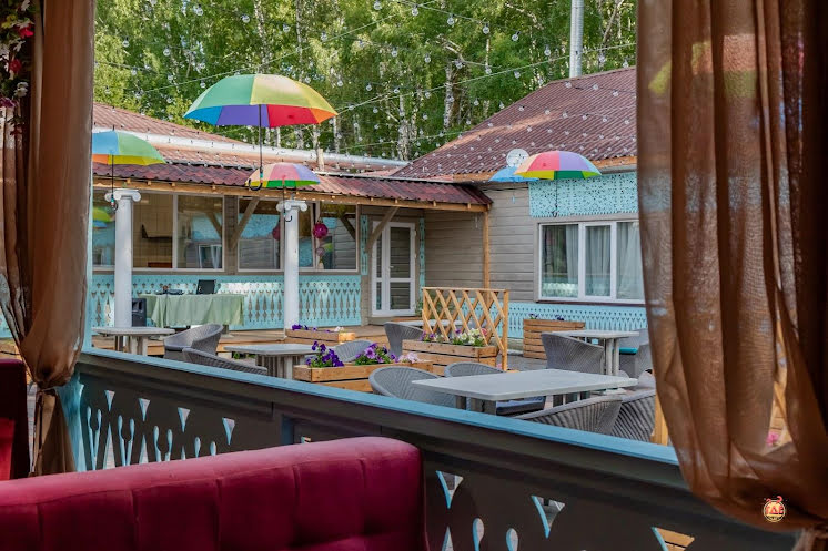 Открытая летняя веранда в «Генацвале на Краснопольском» фотография №14