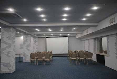 Конференц-зал «Ренессанс» в Конференц-зал «Малевич»