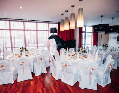  ресторан MEAT&MORE