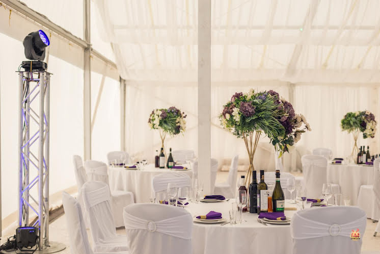 Шатер у пруда в «Sofrino Park» фотография №17