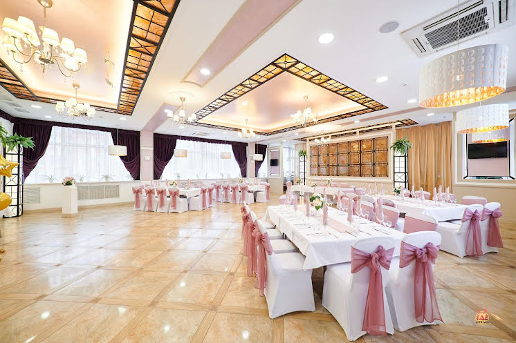 Большой банкетный зал  в «Кафе-столовая  «Московская»» фотография №2