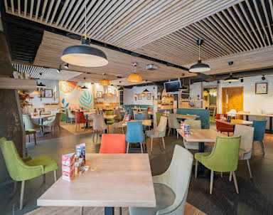  ресторан По чесноку на Академика Королева