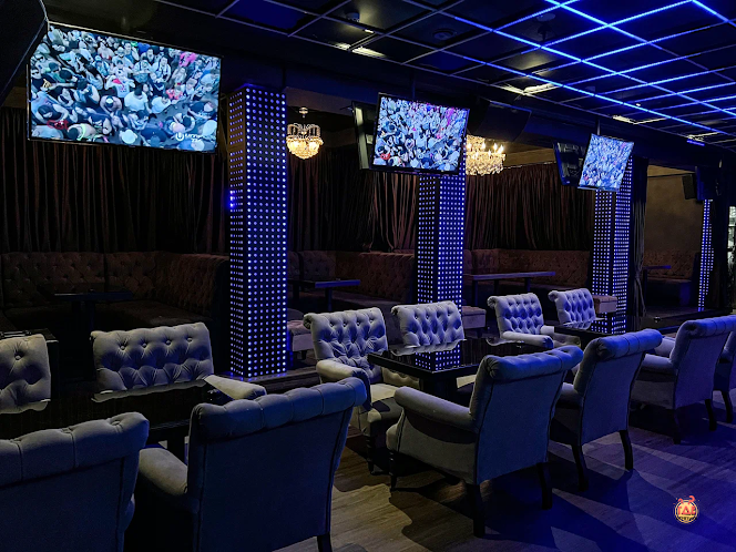 Караоке- клуб в «First» фотография №12