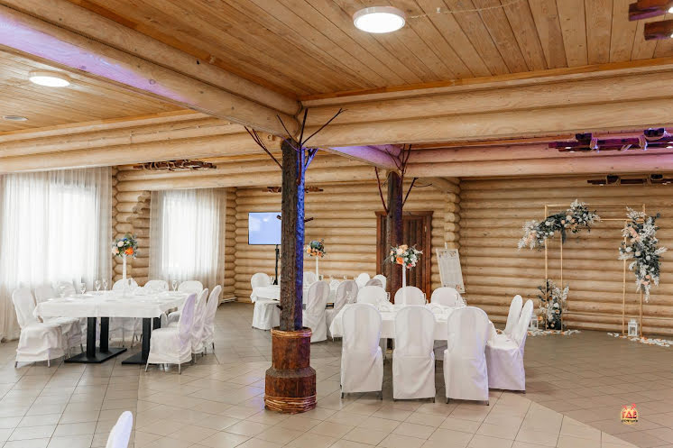 Большой банкетный зал в «Гремячево» фотография №5