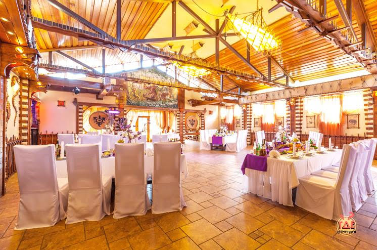 Банкетный зал в «Охотничий Клуб» фотография №3