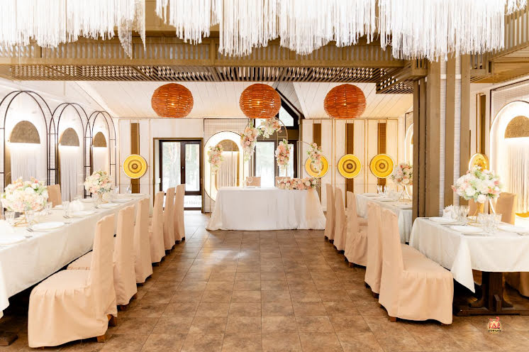 Белый зал в «Валенок» фотография №1