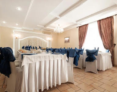  ресторан Колибри