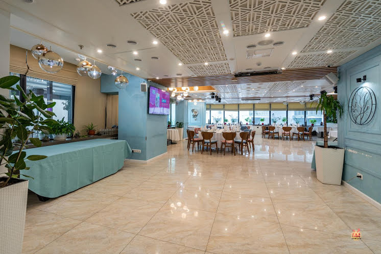 Основной зал  в «Brosko» фотография №17