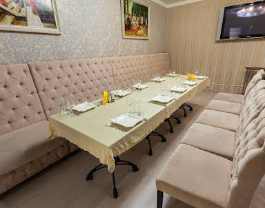  ресторан Страдивари на Анохина