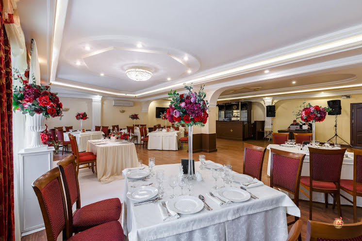 Основной зал в «Кумин» фотография №5