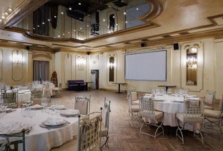 Банкетный зал в Караоке зал 