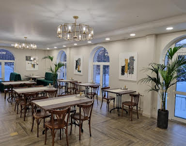  ресторан Emerald