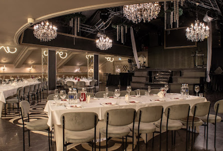 Банкетный зал «Эстрада» в Тихий зал 