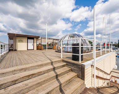  ресторан Коматек