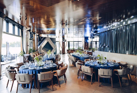 Основной зал в Терраса