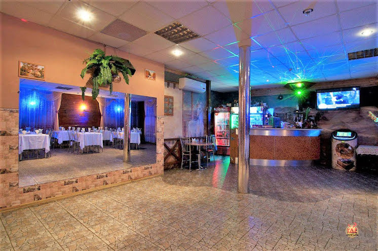 Основной зал в «Канзас» фотография №4