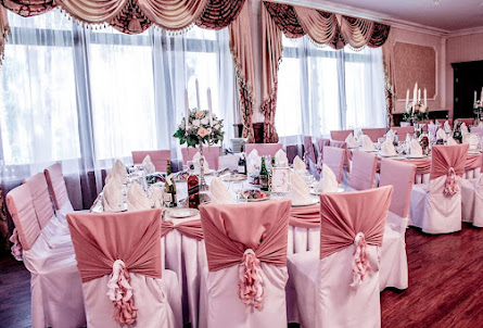 Большой  зал в Зал «Комфорт»