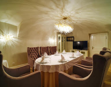  ресторан Гусятникоff