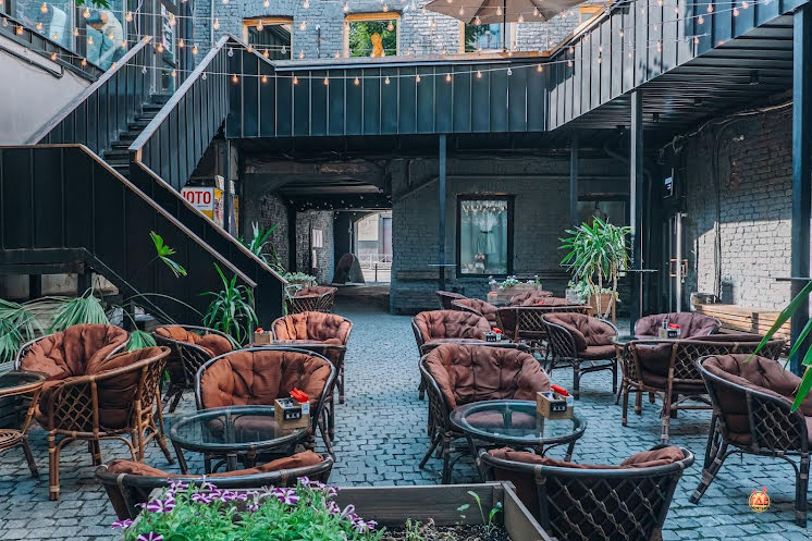 Основной зал в «Feromon Sovetskaya» фотография №10